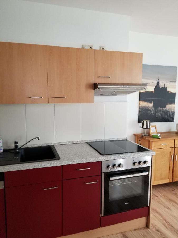 Altstadt Ferienwohnung Stralsund Mit Parkplatz Luaran gambar