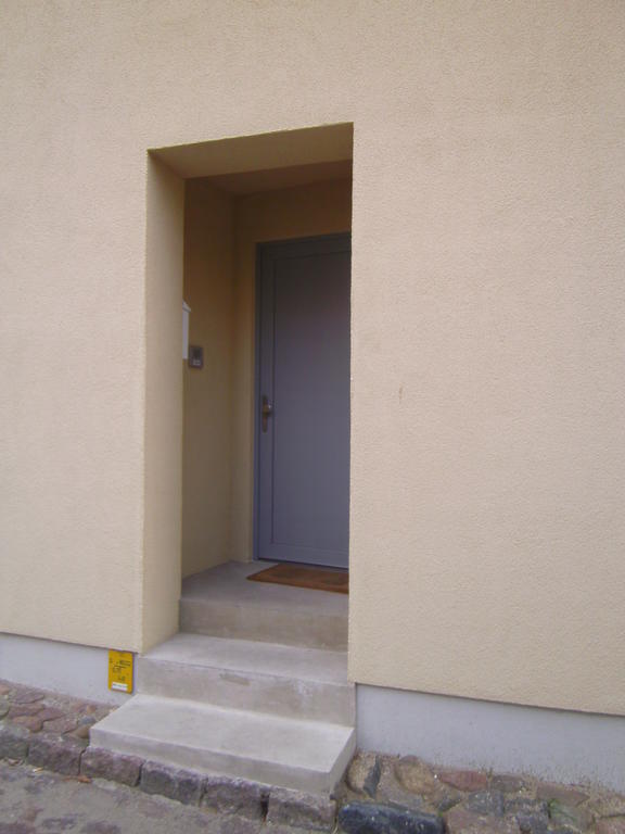 Altstadt Ferienwohnung Stralsund Mit Parkplatz Luaran gambar